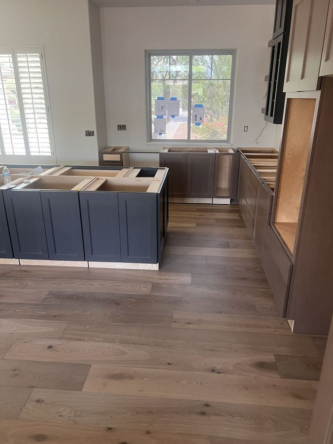 Kitchen, natural oak plank