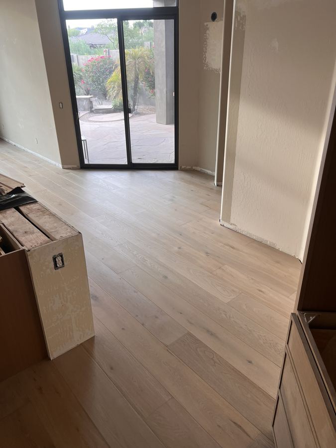 Living area, soft oak tone
